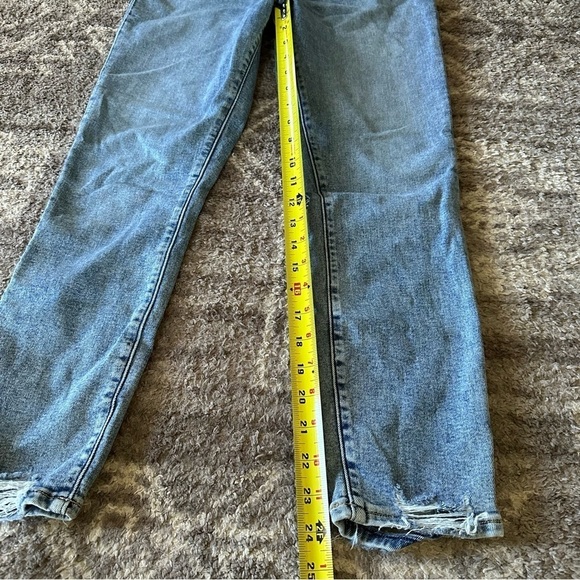 NWT Abercrombie & Fitch The Super Skinny Ankle High Rise Jeans Raw Hem 28S - Picture 5 of 10